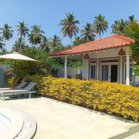 Sleeping Elephant Beach Resort แทนกาลเล ภายนอก รูปภาพ
