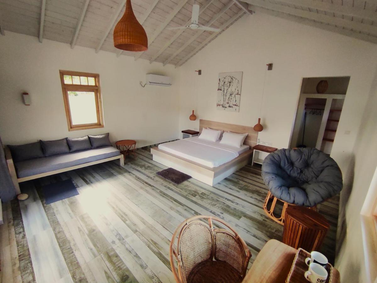 Sleeping Elephant Beach Resort แทนกาลเล ภายนอก รูปภาพ