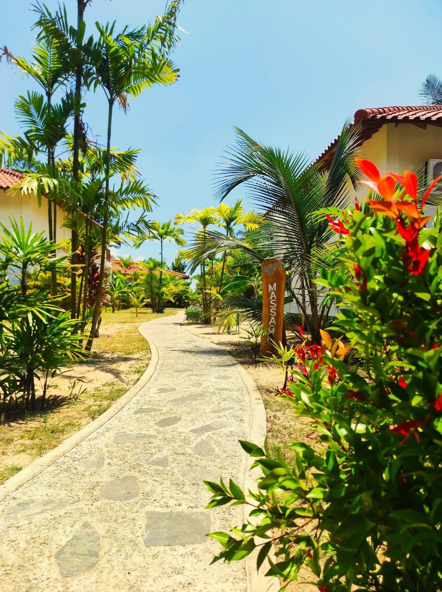 Sleeping Elephant Beach Resort แทนกาลเล ภายนอก รูปภาพ