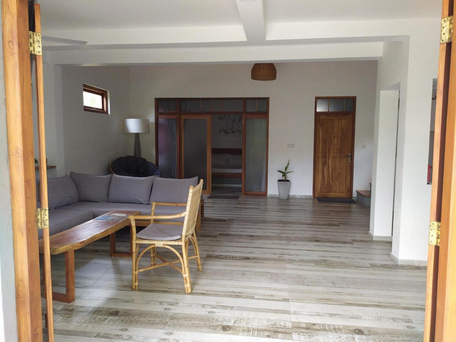 Sleeping Elephant Beach Resort แทนกาลเล ภายนอก รูปภาพ