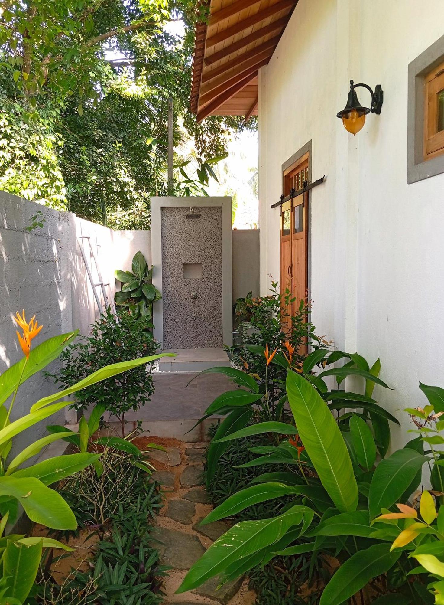 Sleeping Elephant Beach Resort แทนกาลเล ห้อง รูปภาพ